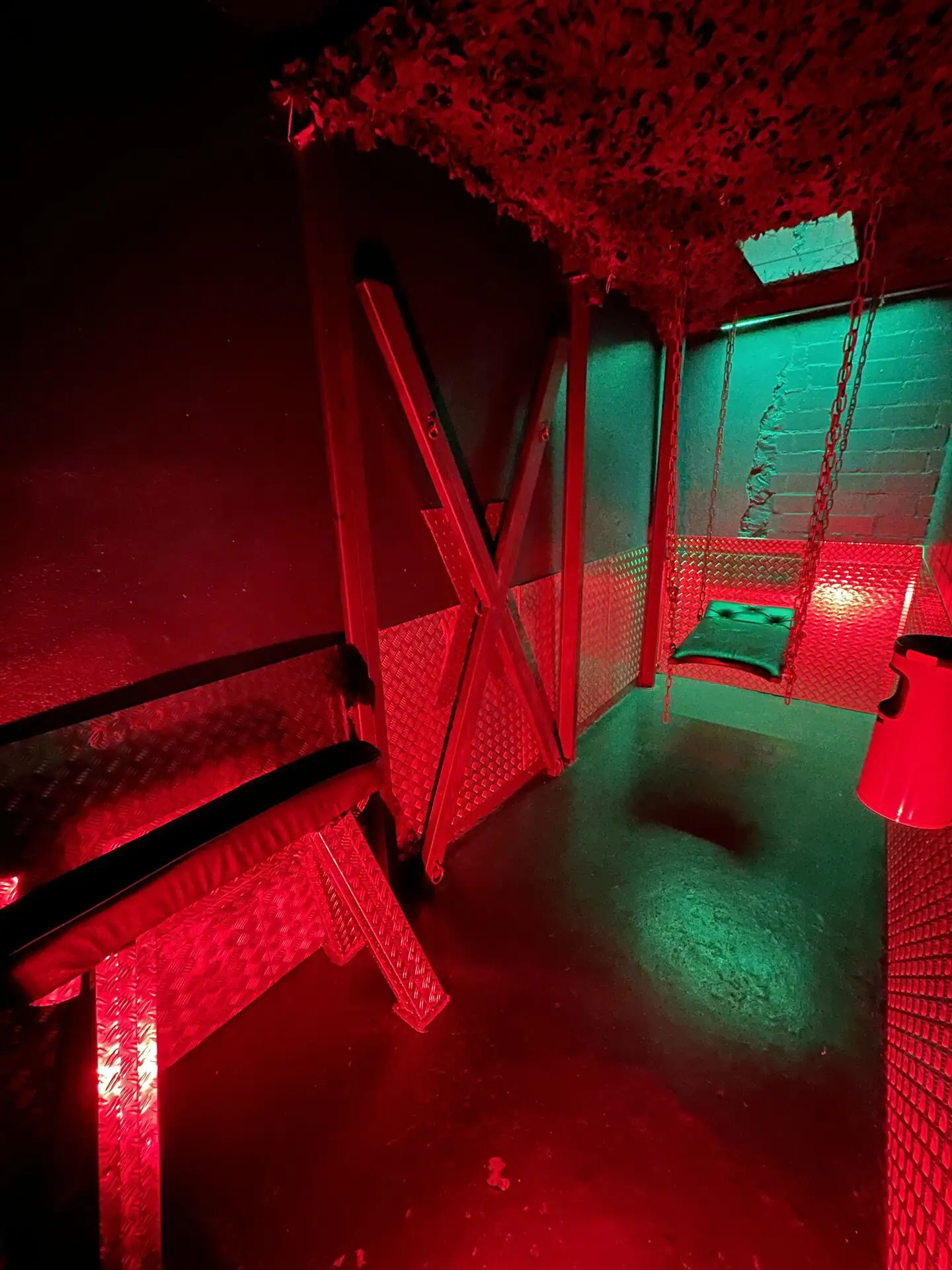 bdsm-cabin